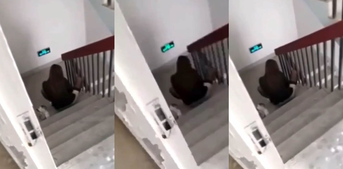 住一起多年的女业主竟然是黄播主播！身穿黑丝楼道大尺度露出自慰 娇喘呻吟听的人欲火焚身！ - 51吃瓜网-51吃瓜网
