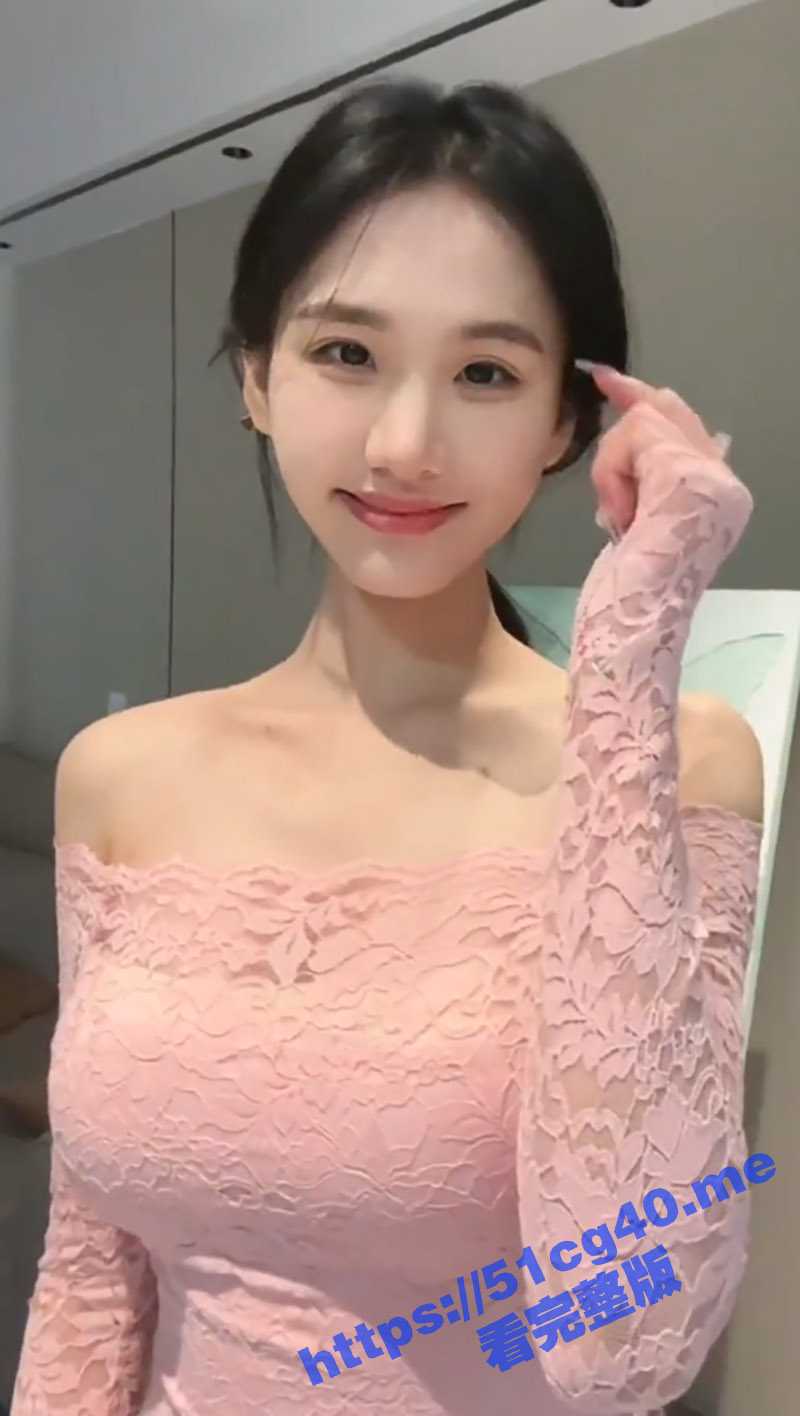 抖音裴南玮 男友是个绿帽奴 女神身穿黑丝与粉丝大哥玩多P 彻底沦为大哥的母狗 - 51吃瓜网-51吃瓜网