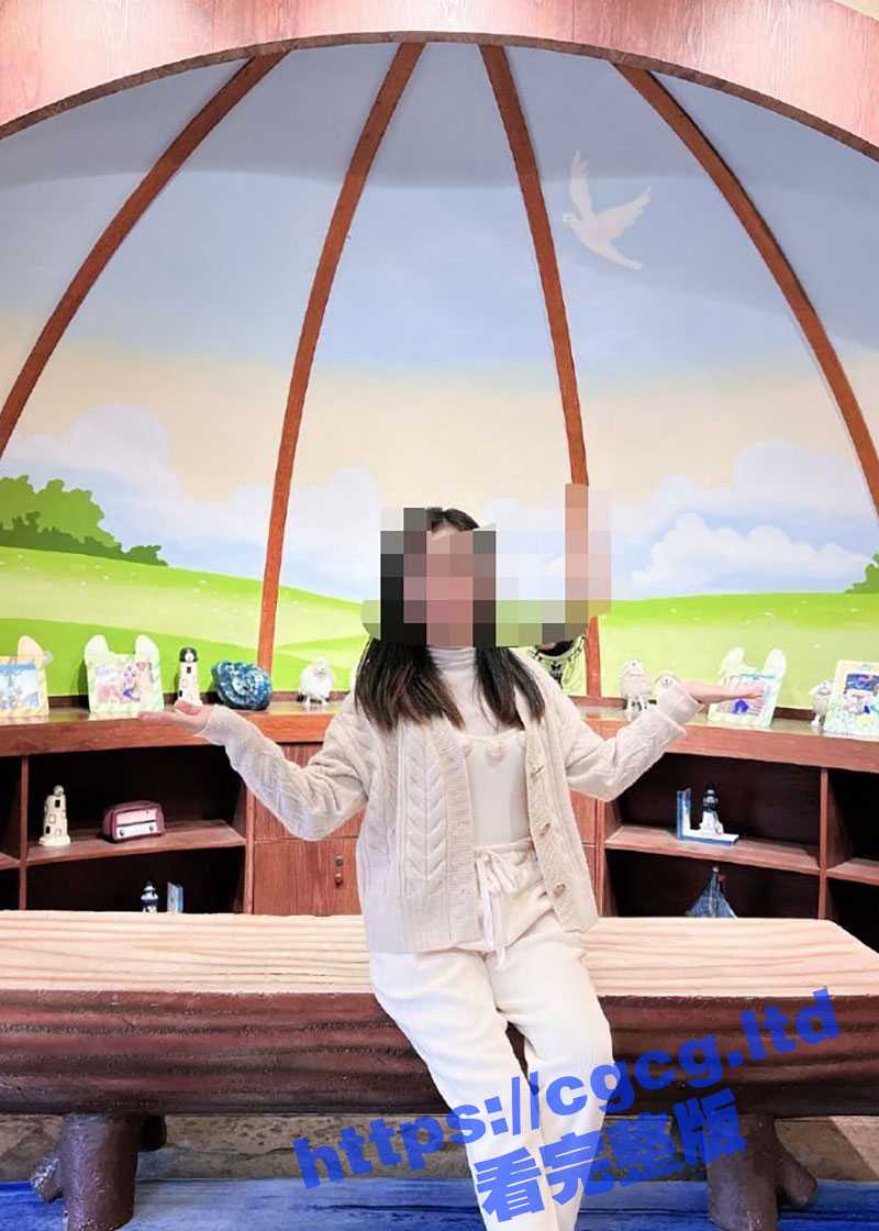 广东佛山大沥镇 已婚人妻少妇 陆曦雨 婚内出轨！被大屌炮友按在卫生间的镜子前后入！ - 51吃瓜网-51吃瓜网