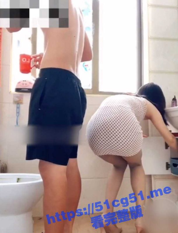 海角大神 姐弟乱伦 我的极品姐姐 早起直接在洗漱台把姐姐强上 暴力扯烂黑丝猛操 操得姐姐高潮淫叫不停-51吃瓜网