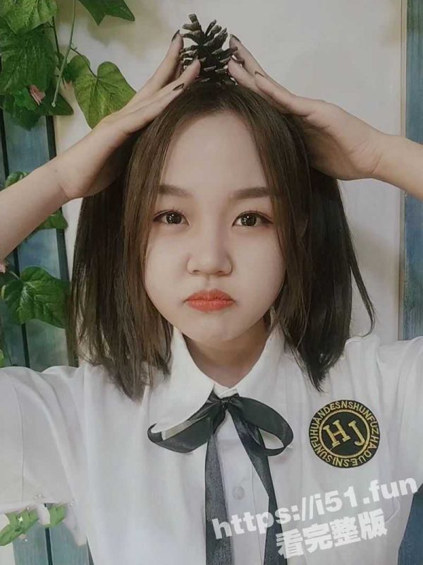 约嫂子在出租屋打炮 因大哥打电话催促回家太急不小心内射嫂子 满足了多年来的心愿-51吃瓜网