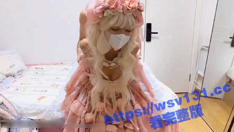 推特萝莉 软软兔 洛丽塔少女成天被主人爸爸强插打桩输出 疼得嚎啕大哭求饶 最后双腿抽搐瘫软在地-51吃瓜网