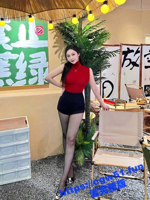 重庆反差G奶留学生 李芸熙 留学期间爱上洋人的大肉棒 女上位疯狂乳摇 大奶子晃的好晕！-51吃瓜网
