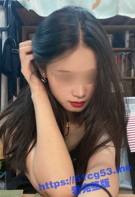 厦门集美大学贫乳校花 徐梦琪 性欲超强 撅着屁股被后入到疯狂浪叫 分手后遭渣男曝光！-51吃瓜网