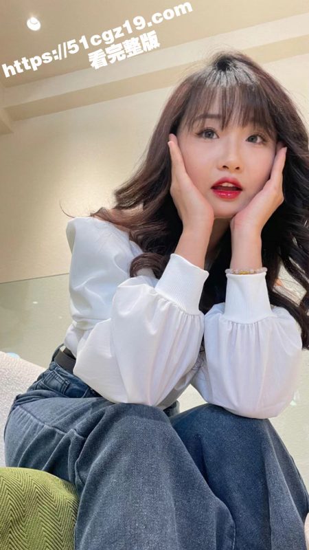 包头轻工技术学校 王静 连体网袜自慰勾引学弟 风骚展示性感美乳与浓密黑森林-51吃瓜网
