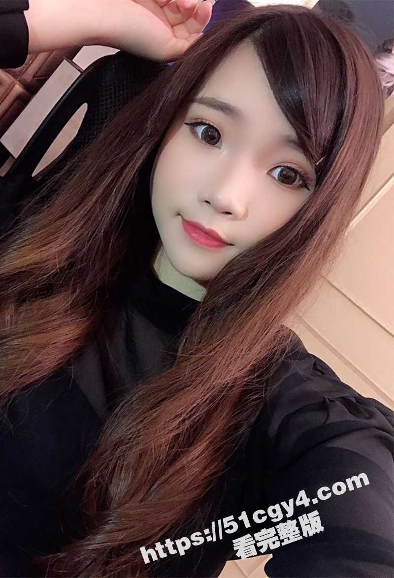 台湾情侣泄密 D奶学妹性爱视频被曝 无套打桩妹子疯狂淫叫 馒头蜜穴被操的红肿外翻 - 51吃瓜网-51吃瓜网