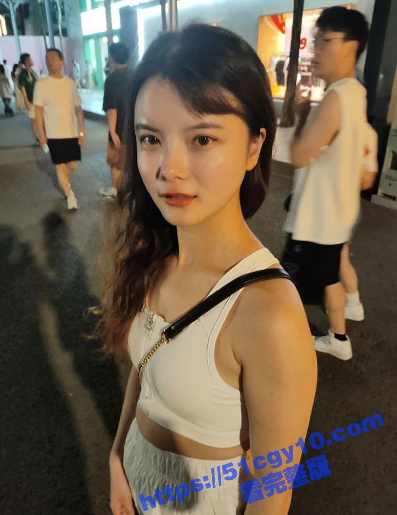 广东新婚少妇 酒店与情人私会惨遭曝光 极品美少妇花样百出疯狂榨精 小穴被精液灌满回家让老公刷锅！ - 51吃瓜网-51吃瓜网