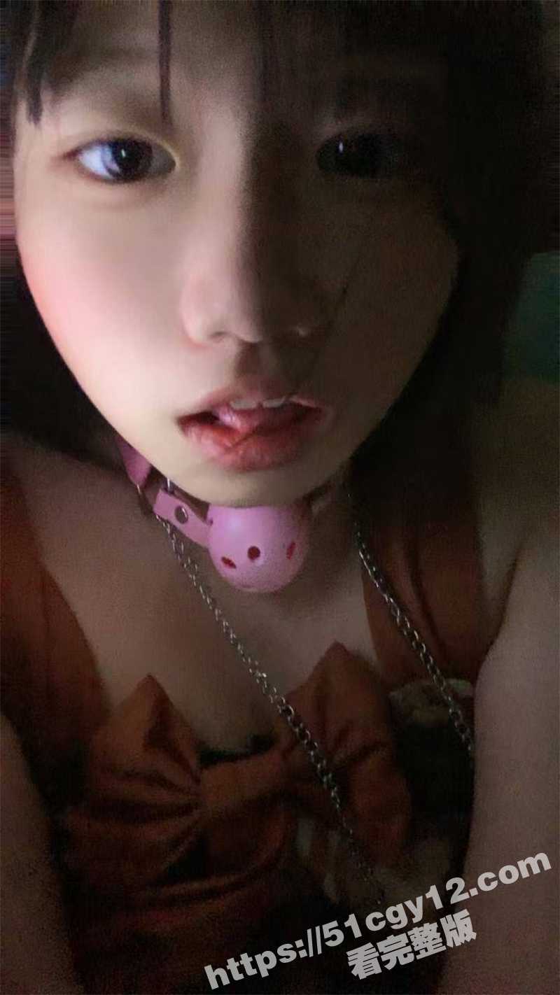 天津宝坻反差学生妹 王珊珊 大奶子小乳头诱惑十足 小小年纪玩的却是异常的花 奶子比心网上裸聊求操！ - 51吃瓜网-51吃瓜网