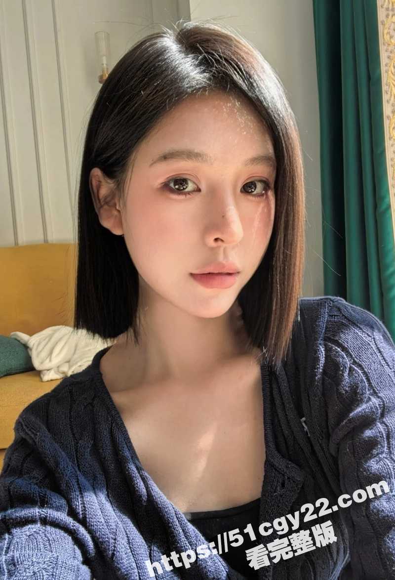 职业学院美女新生 被主人插嘴掌掴无套爆操 露脸劈腿掰逼自慰 纯纯精盆母狗！ - 51吃瓜网-51吃瓜网