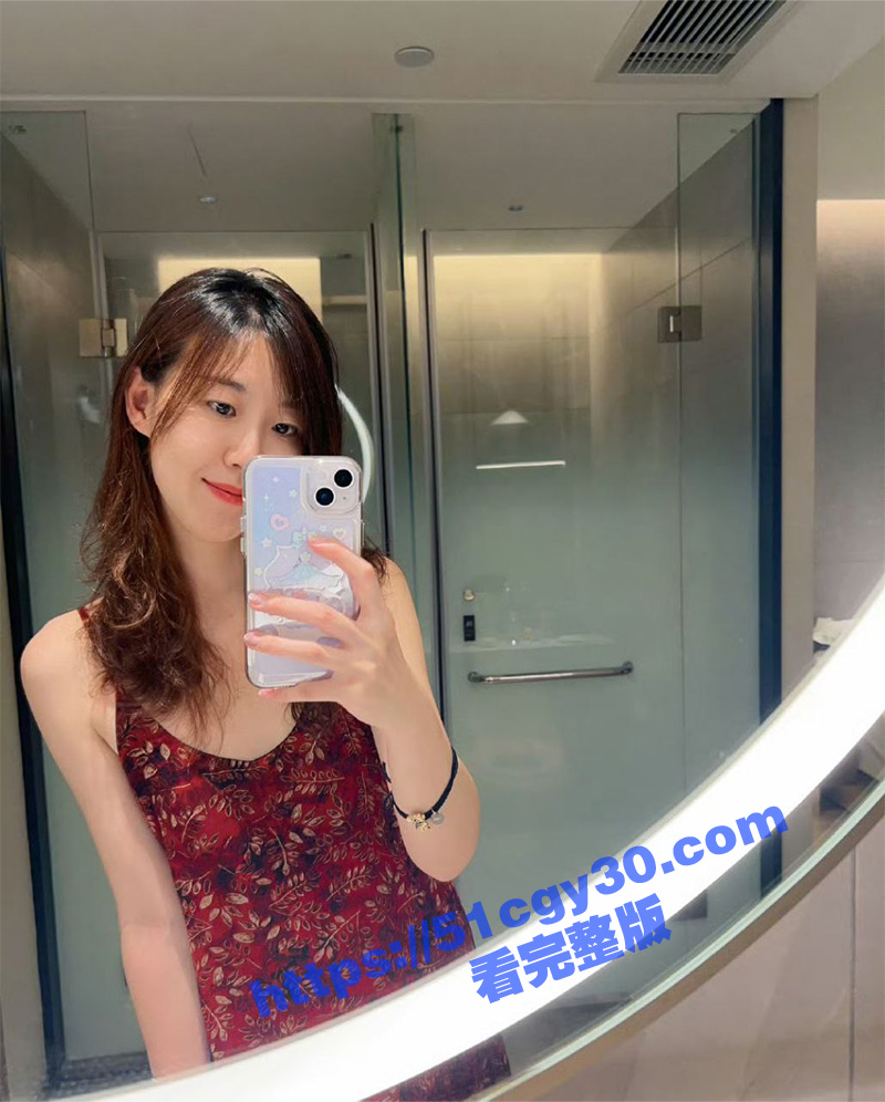 上海金山音乐教师 王璐阳 高颜值眼镜反差婊 自曝淫秽视频与照片主动求操！ - 51吃瓜网-51吃瓜网