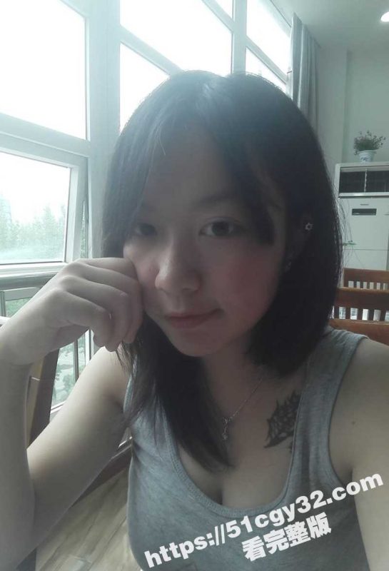 上海大奶学生妹 刘衿琳 性爱视频被曝 反差尤物裸聊自慰 宿舍里约炮做爱 骚劲十足！-51吃瓜网