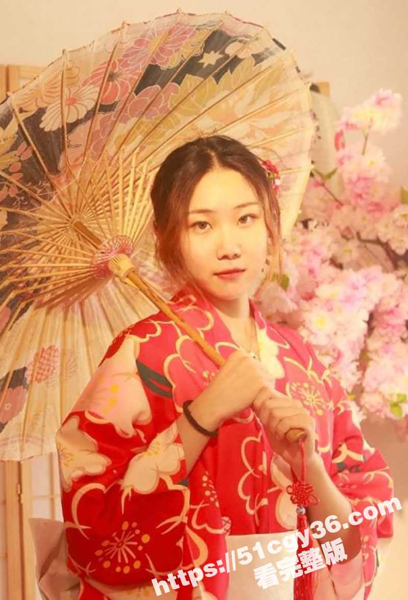 清纯学生妹生日宴 被炮友带到酒店狂操 露脸舔屌 插嘴后入 大尺度性爱视频流出！ - 51吃瓜网-51吃瓜网