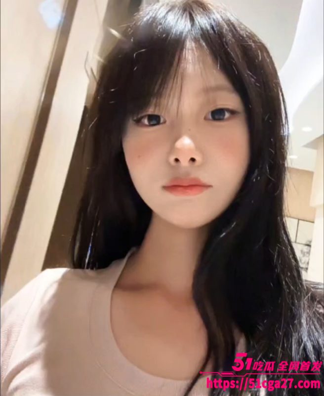 沧州交通学院学生妹 袁舒蕾 大尺度私拍流出 超近距离欣赏美胸嫩鲍 每一个性爱镜头都充满了极致魅惑！-51吃瓜网