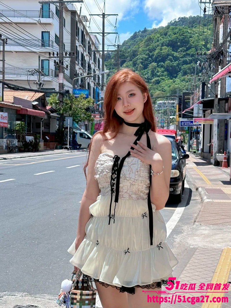 抖M反差女大学生 口爆深喉样样精通 女上位骑乘疯狂榨精视频流出！ - 51吃瓜网-51吃瓜网