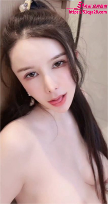 秀人网高人气嫩模 潘娇娇 李丽莎 强强联手化身淫娃 上演双头龙磨豆腐女同大戏！-51吃瓜网
