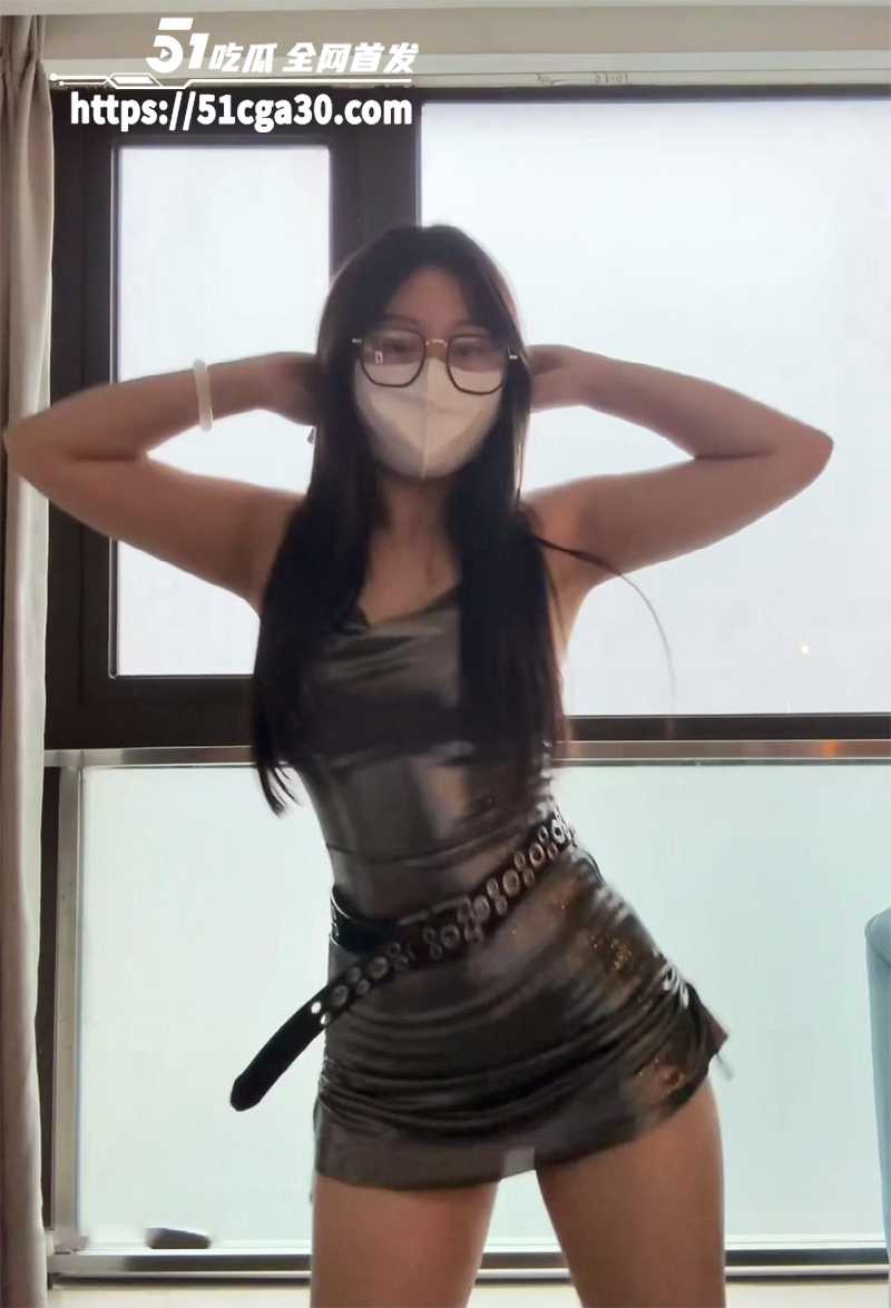 动感舞姬 无刺榴莲 露脸首秀裸舞合集 Q弹美乳贼性感 肉感身材顶胯送穴 潮歌热舞色情爆棚！ - 51吃瓜网-51吃瓜网