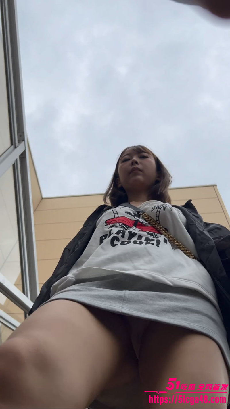 日本御姐网黄 buivv 电车露出自慰 骚穴被陌生人扣到喷水 尺度炸裂异常淫荡！ - 51吃瓜网-51吃瓜网