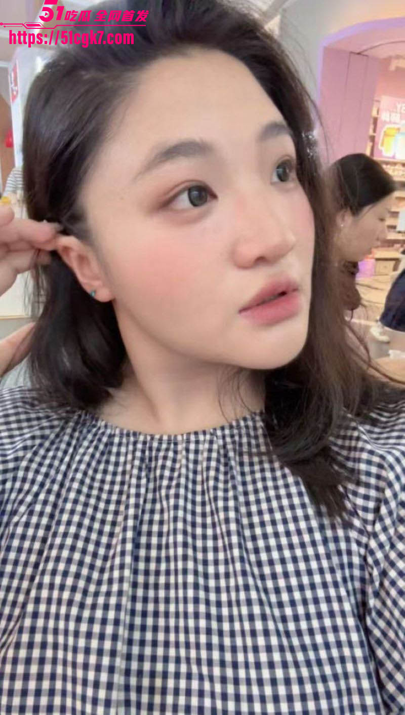 河北石家庄幼师 杨宇彤 高冷外表藏骚心 夜晚化身撩人精骚话连篇 手指揉搓骚穴 淫水流淌！ - 51吃瓜网-51吃瓜网