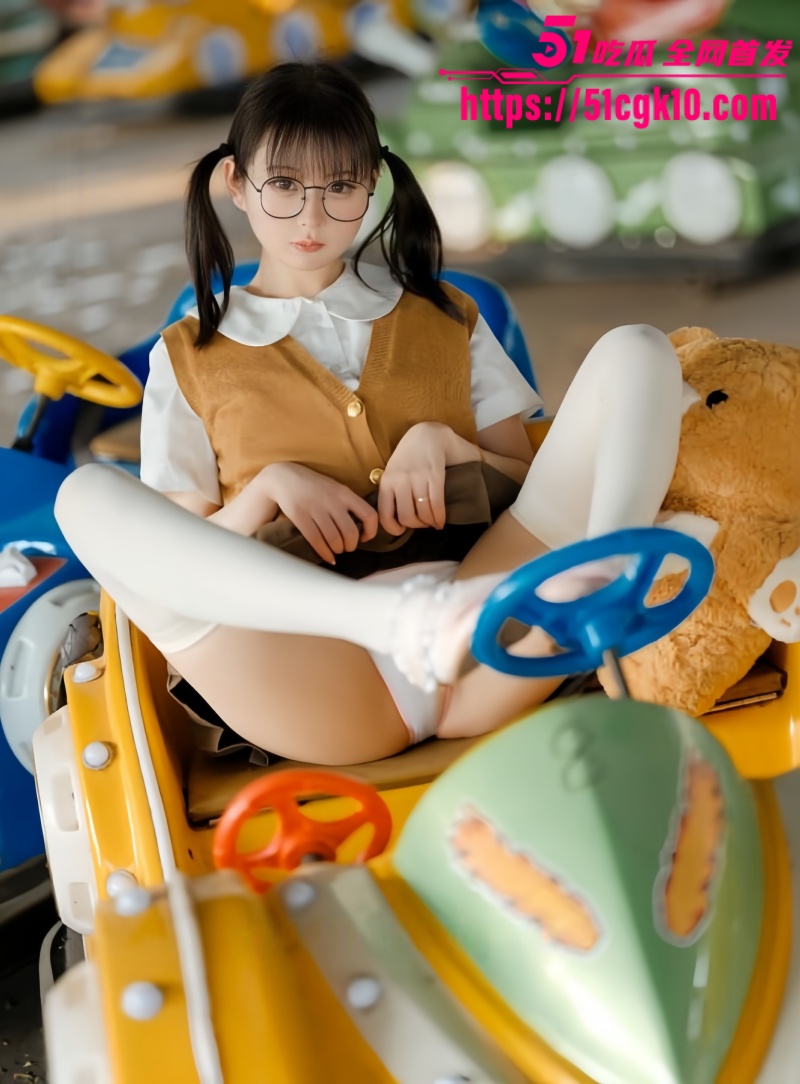 超幼态福利姬 幼水铃衣 大尺度写真拍摄 迷失的生命 双马尾白丝袜 眼镜萝莉满足你的终极幻想！ - 51吃瓜网-51吃瓜网