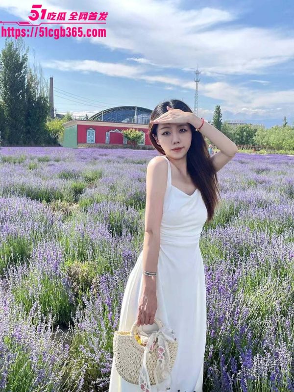 杭州高颜值骚货 张铭铭 与男友分手后约炮视频流出 身材完美曲线诱人 打桩后入淫叫震天！-51吃瓜网