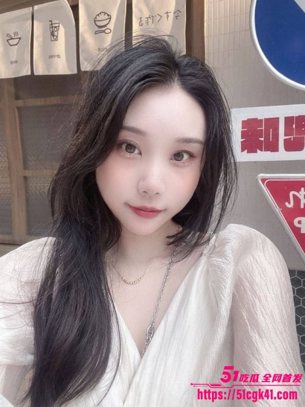 浙江舟山新婚人妻 胡娜 私密视频流出 床上揉胸吃鸡狂秀舌技 巨乳撅起被内射 白浊流出！-51吃瓜网