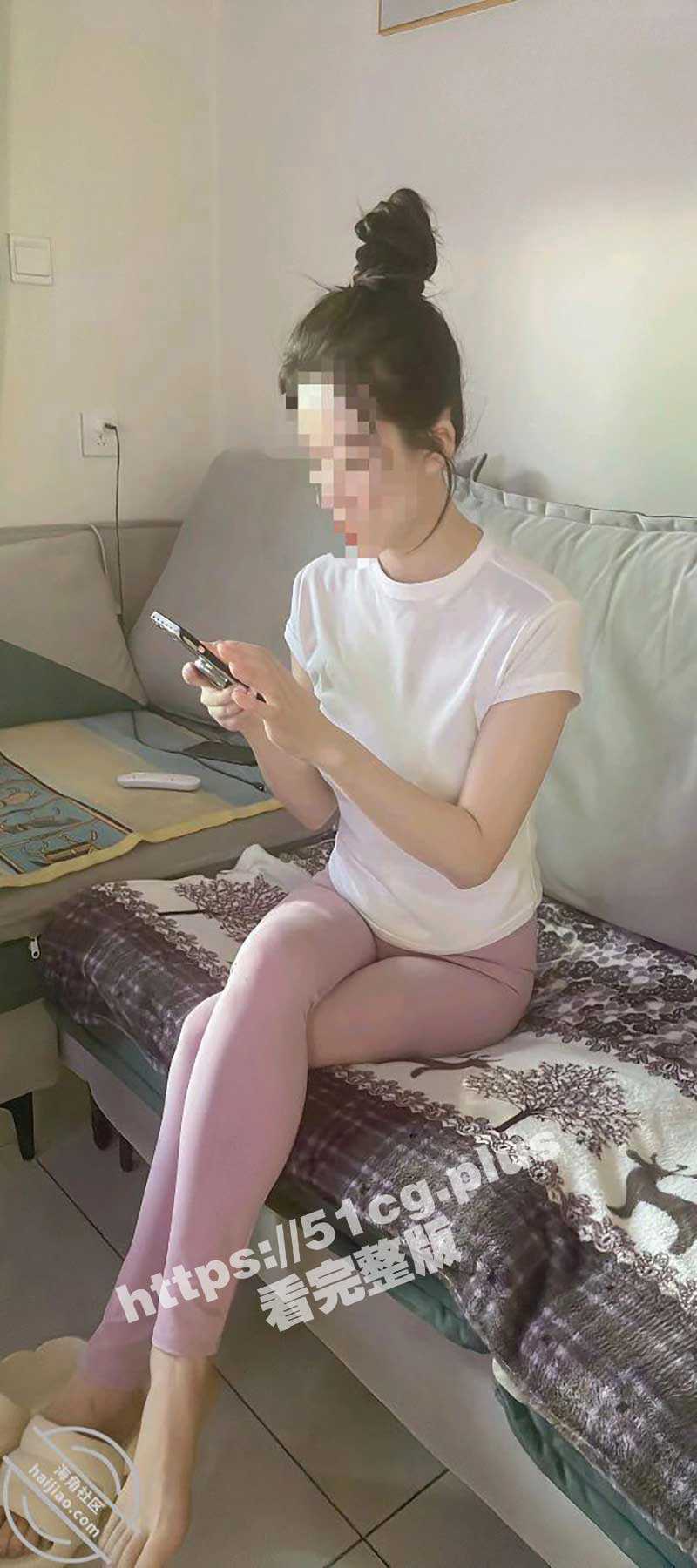 最爱极品瑜伽嫂子 时隔俩月趁大哥出差 强行上了大嫂 - 51吃瓜网-51吃瓜网