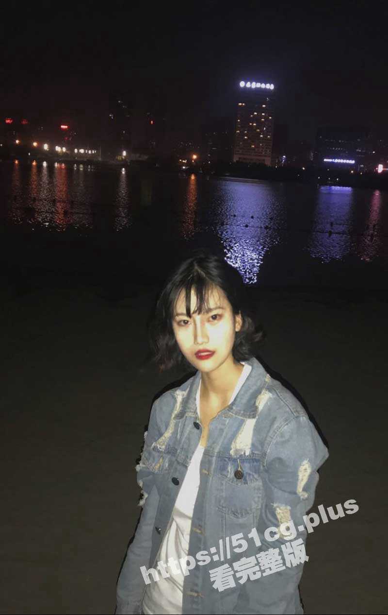 云盘泄密 合肥大一学妹 张雨凝 和男友啪啪视频流出 各种调教超骚对白！年轻就是好 随时随地干她一炮 - 51吃瓜网-51吃瓜网