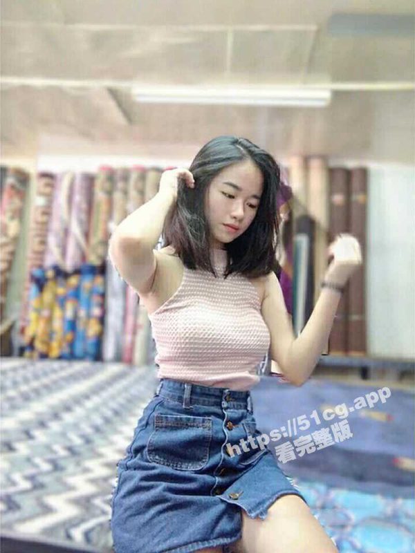 微博「黄美惠」网络招聘/模特试镜/视频泄露 大学美女裸露特写 11V合集-51吃瓜网