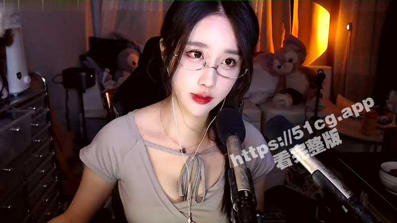 男性延迟训练！抖音百万粉丝网红 轩子巨2兔  高价定制私拍 倾情讲解飞机杯龟头降敏法-51吃瓜网