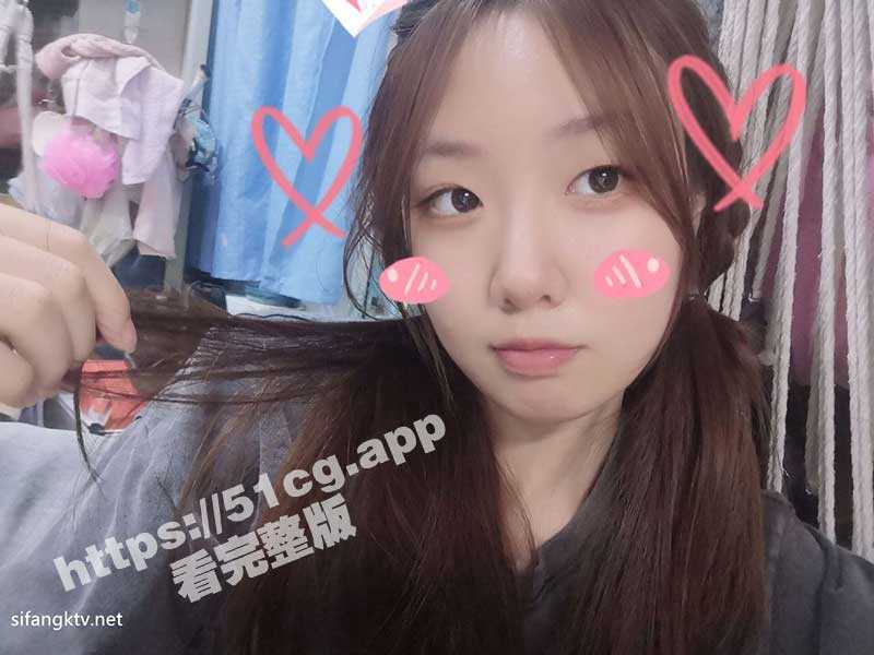 云盘泄密 青海师范大学 极品反差清纯甜美 马钰欣 与男友啪啪视频流出 宿舍内抠逼自慰 戴着项圈后入调教-51吃瓜网