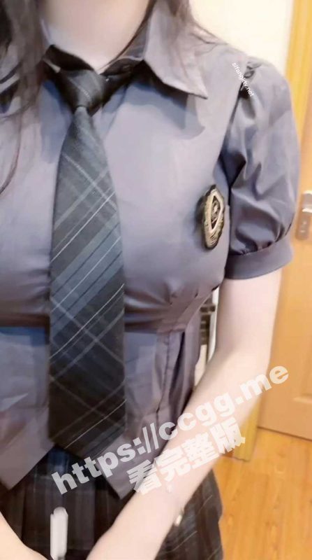 秀人网超人气女神『杨晨晨』顶级剧情 - 偶遇发小 干柴烈火 激情四射-51吃瓜网