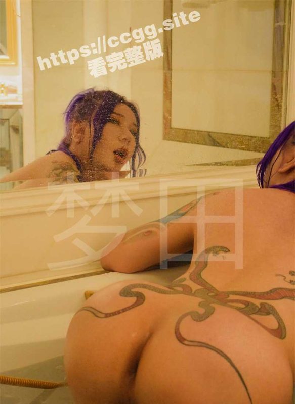 北京12万粉巨乳肥臀霸气刺青知名TS【王恩琦】露脸私拍~吃屌啪啪玩得刺激真是开了眼界了-51吃瓜网