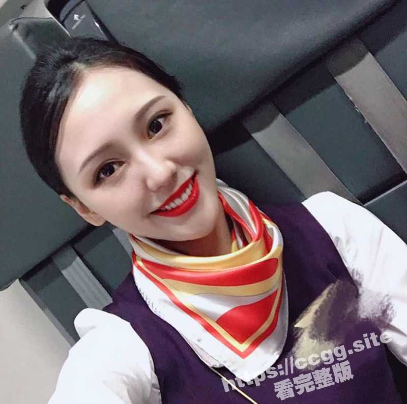 土豪搞定高颜甜美空姐！丝袜美腿配各种制服诱惑力满满  被土豪各种抽插口爆！-51吃瓜网
