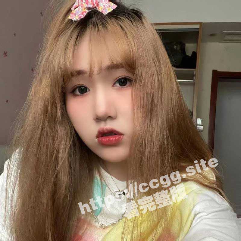 骚鸡前女友 背着男友和野男人裸聊！分手后男友怒曝光裸聊自慰视频-51吃瓜网