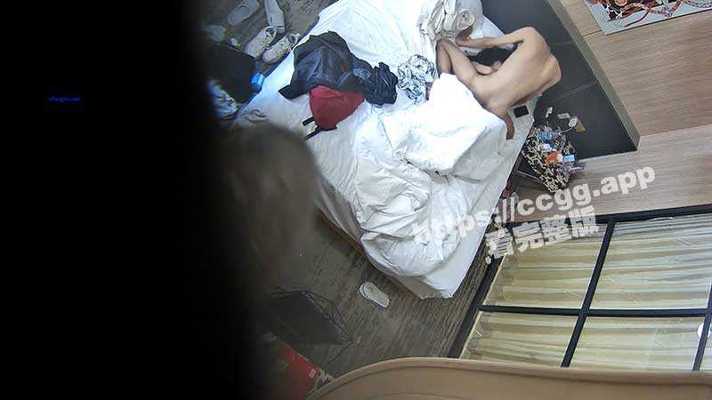 黑客破解 酒店高清偷拍奇葩小哥草完奶子草腿就是不草逼 女方忍无可忍直接动手打人-51吃瓜网