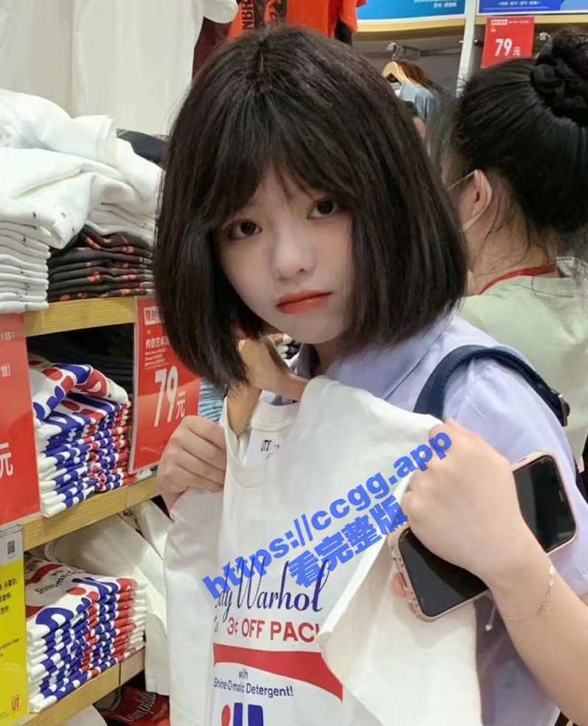 元气少女在线营业！下面超粉的学生妹 和男友啪啪视频流出 清纯小妹口技一流！-51吃瓜网