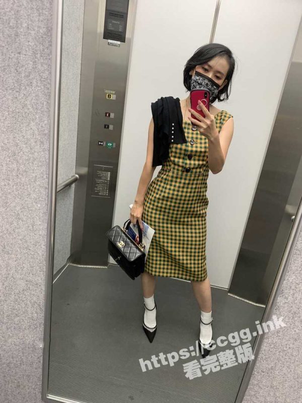 驴屌无情毫不怜香惜玉！OnlyFans 媚黑网红『janie』付费福利甄选 塞得满满的还使劲操！-51吃瓜网