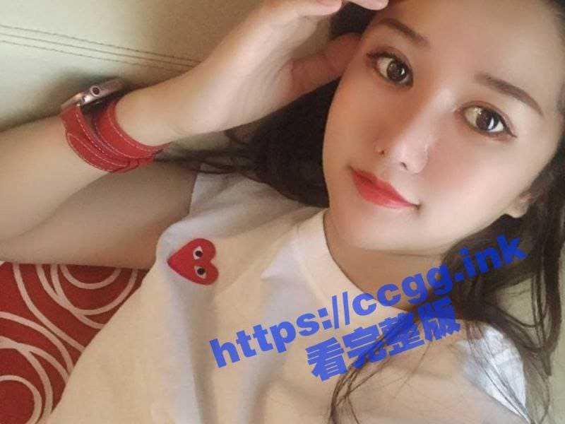 成都某企业高管【宋可】偷情被曝光  大眼睛反差少妇的美胸诱惑 疯狂起来让你想不到！-51吃瓜网