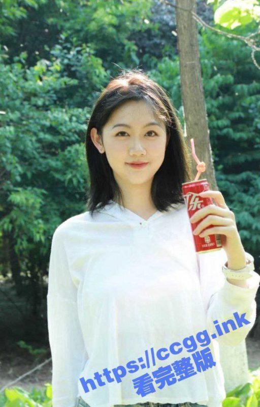 老公的新婚礼物是绿帽！襄阳26岁新婚小少妇【米娜】在老公单位楼下与炮友玩车震 极度反差！-51吃瓜网