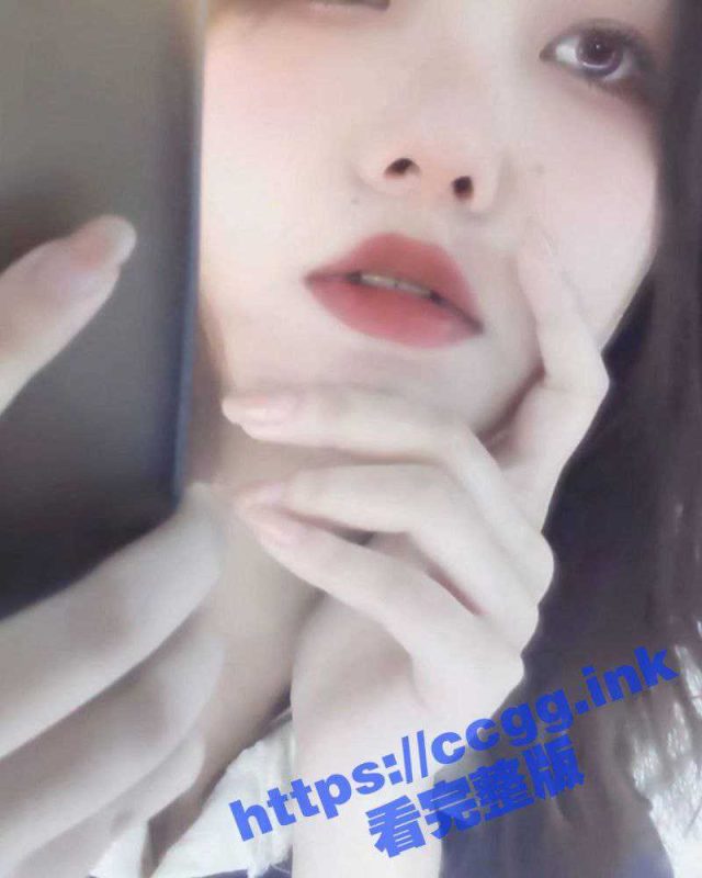 500块随便玩！无锡大专可爱小学妹【刘哲】买点零食就可以约出来 SM都能接受 真是够骚的！-51吃瓜网