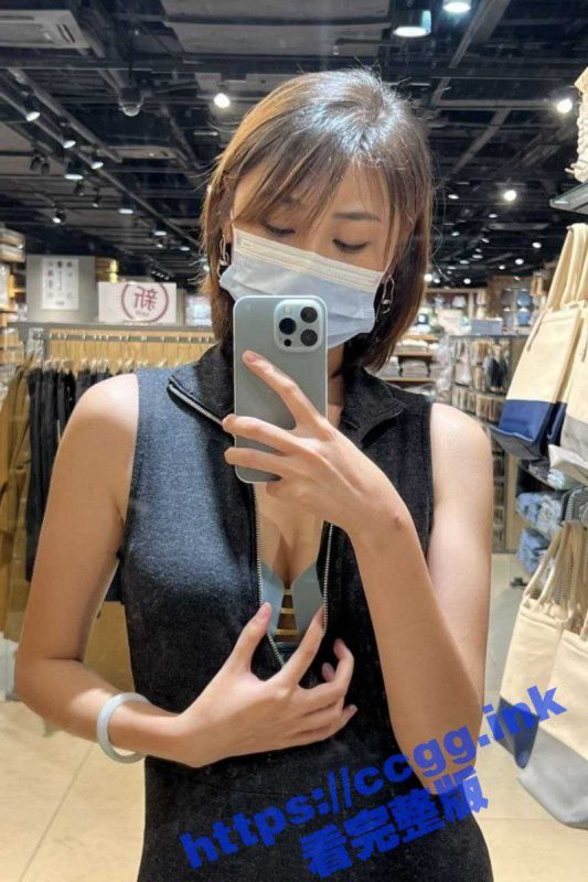 活久见！广州天行健身汇私教  29岁南方妹子【林雪】约炮啪啪 特别喜欢舔菊花！-51吃瓜网