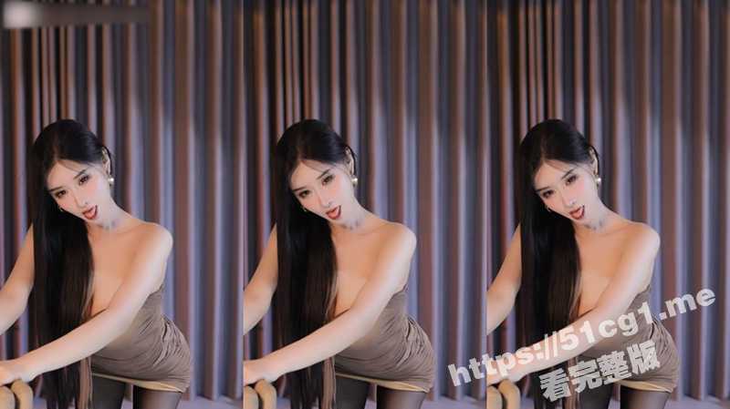 网易CC『小恩雅』良家少妇/模拟狂操/高潮翻白眼/巨乳超强抖胸舞 1V15分钟-51吃瓜网
