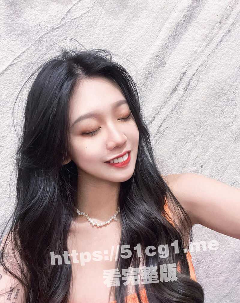 极品颜值巨乳甜妹大奶IG女网红最新流出，忍乳负重，甜蜜的叫床声让人兴奋 - 51吃瓜网-51吃瓜网