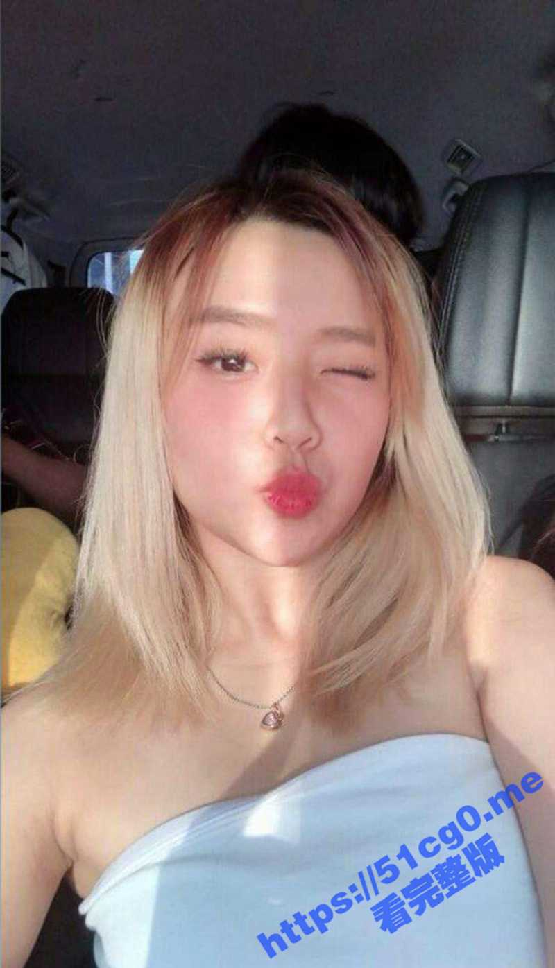 金发嫩妹被冒牌导演忽悠面试 主动掰开鲍鱼自揉自嗨检查私处 表情到位 骚的一批！ - 51吃瓜网-51吃瓜网