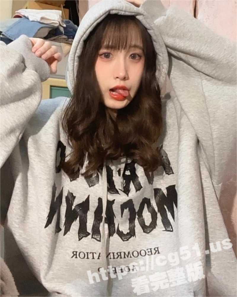 台湾国立台南大学反差淫荡学妹 杨潇潇 与男友激情四射的不雅视频！完美露脸口爆颜射被曝光 - 51吃瓜网-51吃瓜网