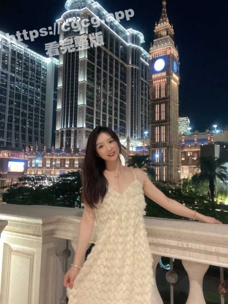 广州私房模特 蜜桃臀女神 小比同学 漂亮反差婊 带露脸口交和健身教练偷情视频流出！ - 51吃瓜网-51吃瓜网