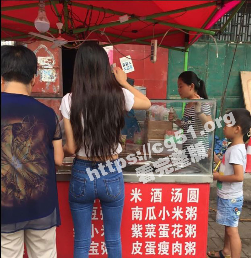 防火防盗防闺蜜！青岛某国企员工 张碧霞 与老公的啪啪视频 被好闺蜜偷偷传给男友欣赏 夫妻俩挺爱拍视频的 女方超主动 - 51吃瓜网-51吃瓜网