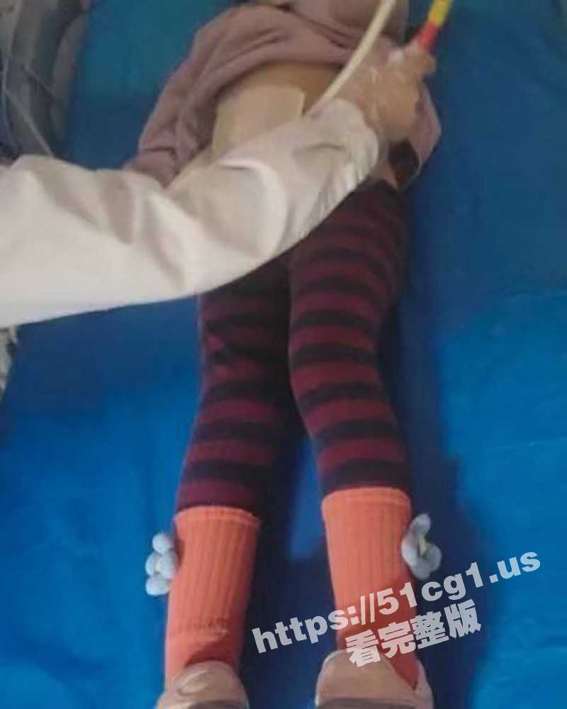 女孩在幼儿园午睡 遭男生脱裤子往其下体塞异物 持续一个多小时 监控视频曝光！ - 51吃瓜网-51吃瓜网