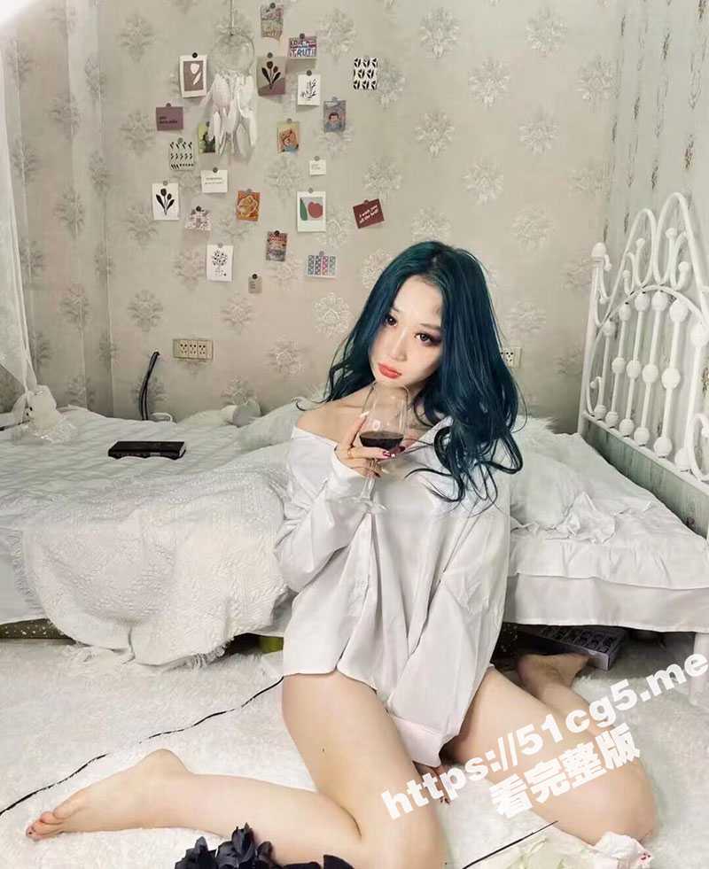 济南反差银座导购 王雨萌 约摄影师拍写真 结果被摄影师套路直接拿下开啪 全程露脸淫语喊爸爸 符文战士真开放！ - 51吃瓜网-51吃瓜网