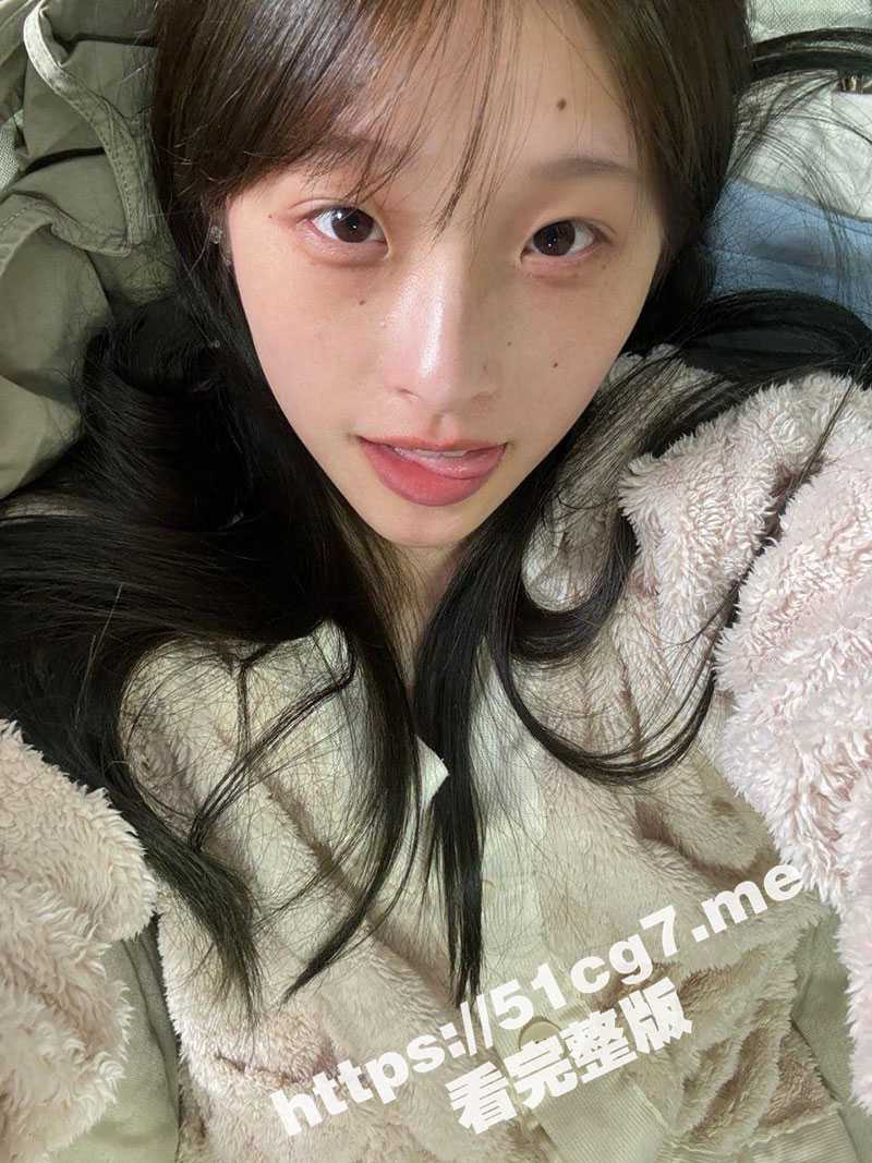 上海美术学院又出反差母狗 董丽颖 高清露脸被人调教扮母狗 被人射得满脸都是 以为视频里戴眼罩就没人认出你来了？ - 51吃瓜网-51吃瓜网